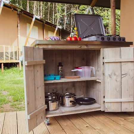 Camping Vallee De L'Our Untereisenbach Zimmer foto